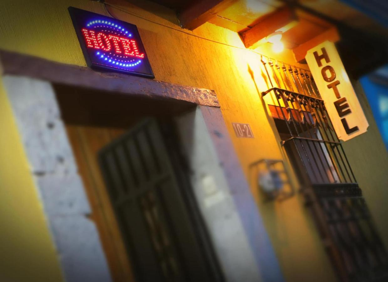 Hotel Del Ferrocarril Quetzaltenango Exterior foto