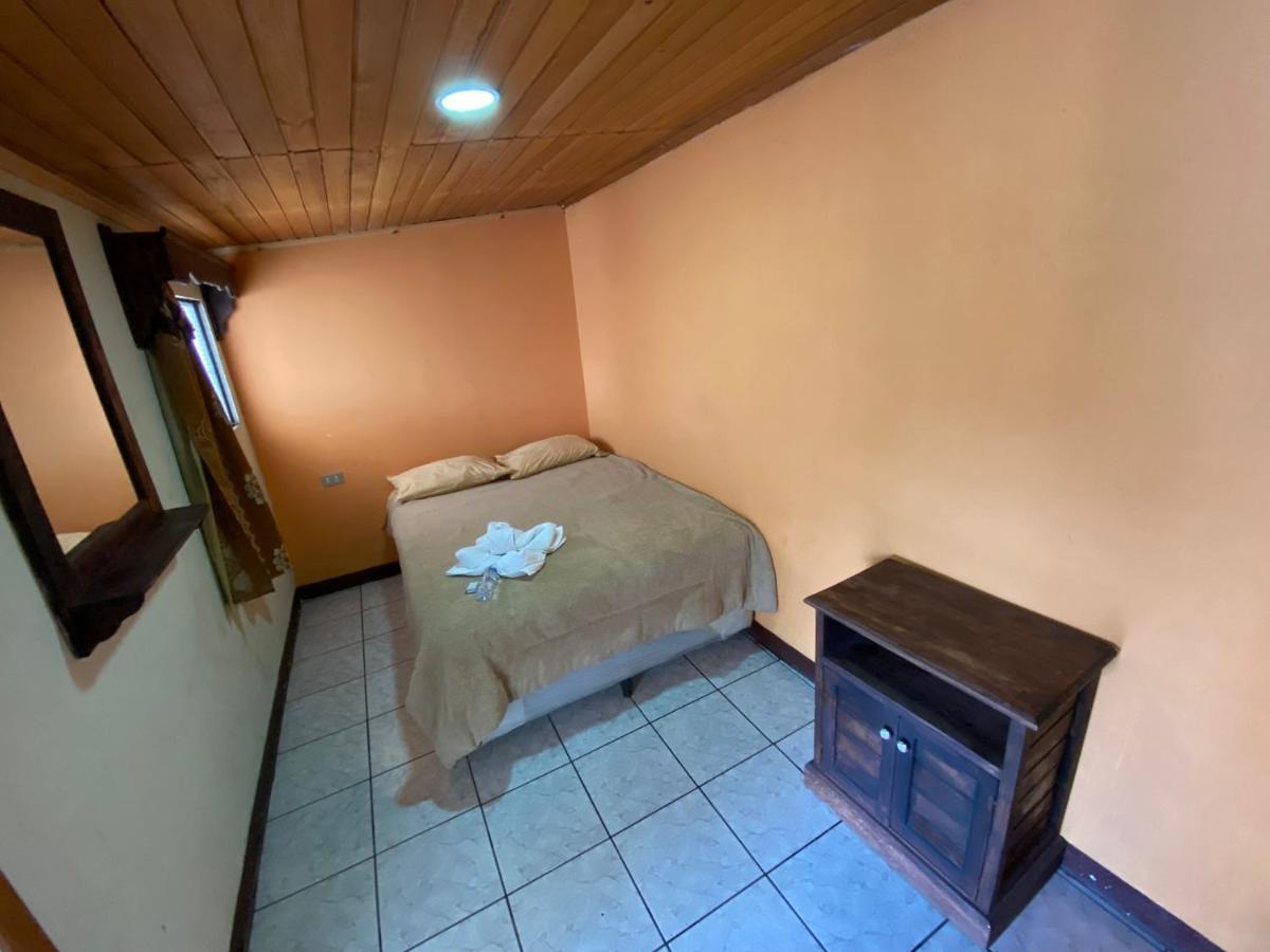 Hotel Del Ferrocarril Quetzaltenango Exterior foto